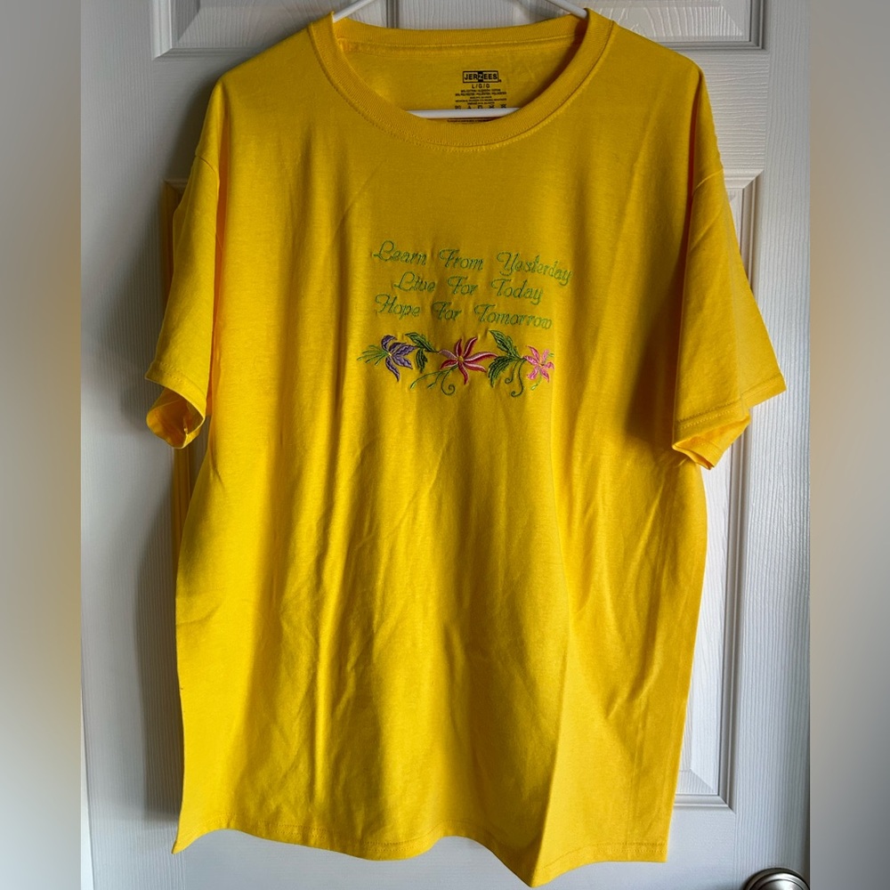 Embroidered Floral T-shirt